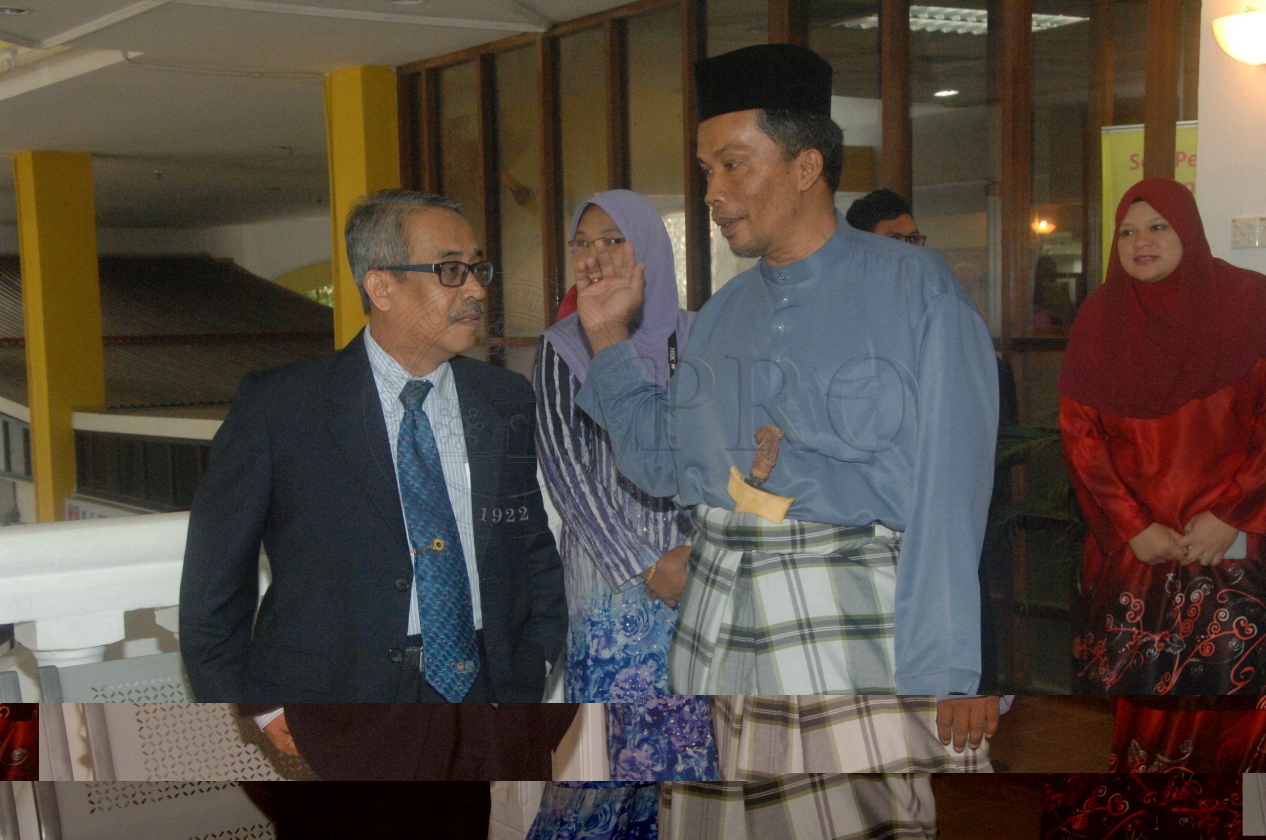 PRO 14 33 WACANA FBA 0007